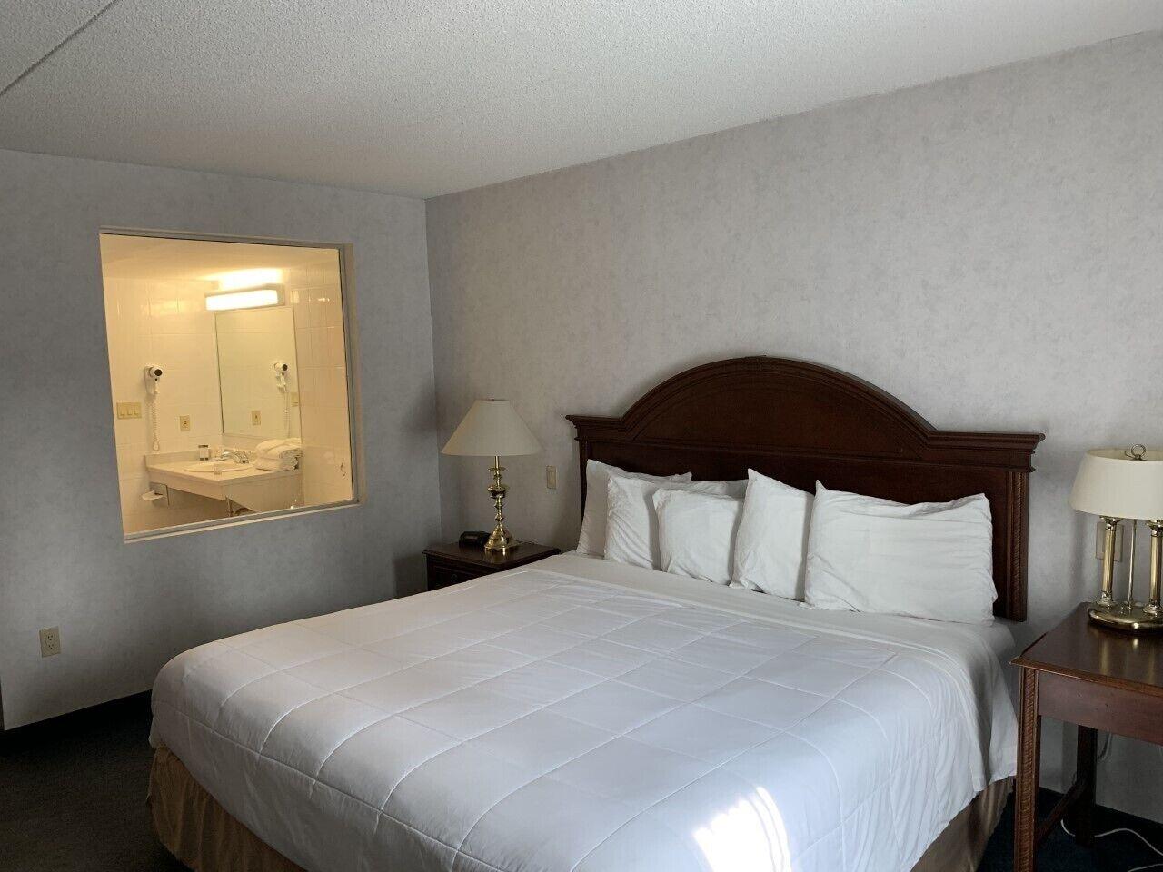 Rodeway Inn Fallsview Ниагарски водопад Екстериор снимка